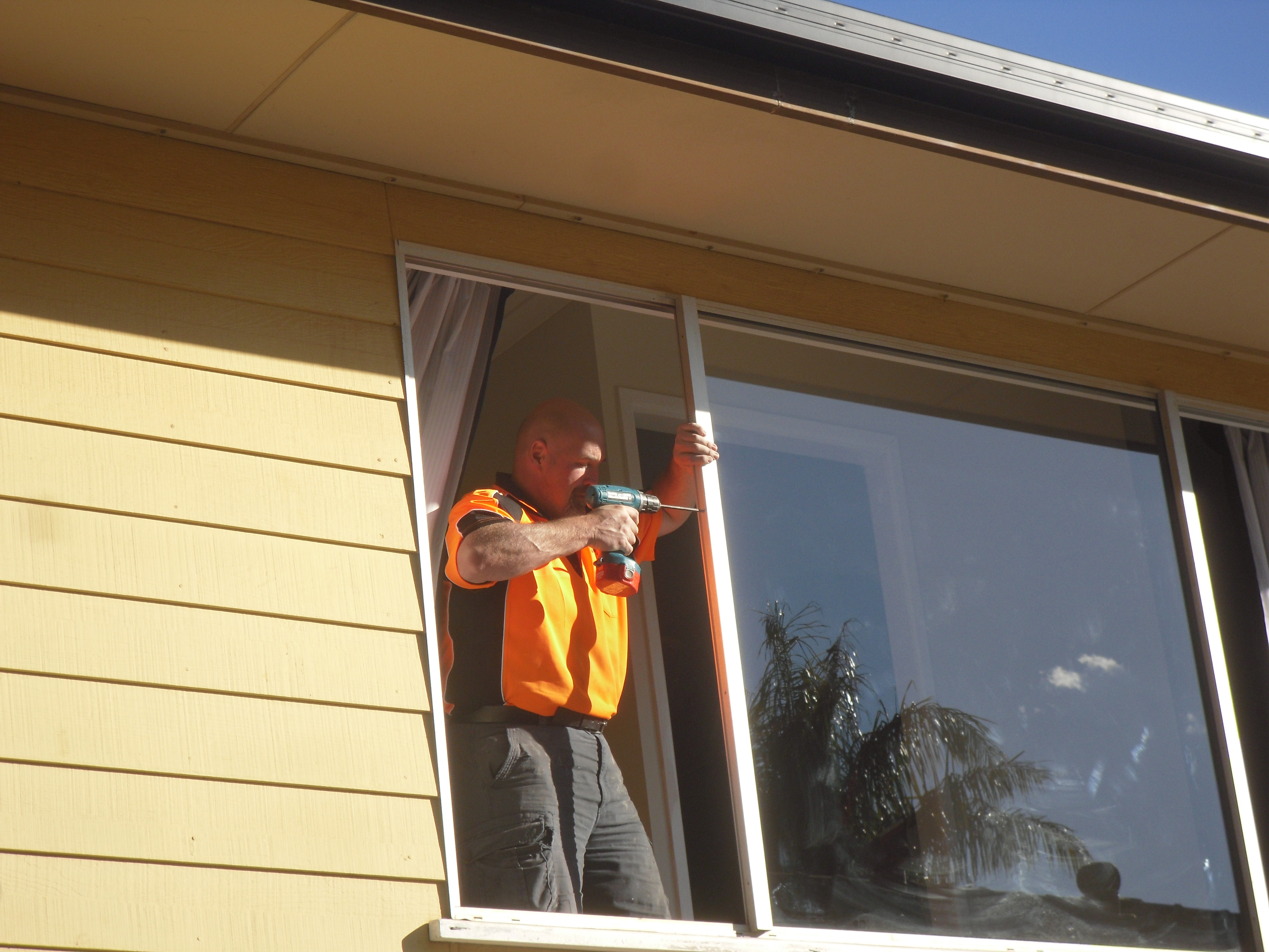 Glass Repair Services in Carindale